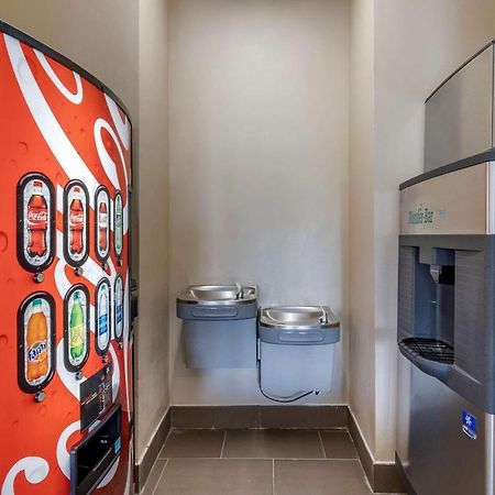 Comfort Inn & Suites Greenville I-70 Luaran gambar