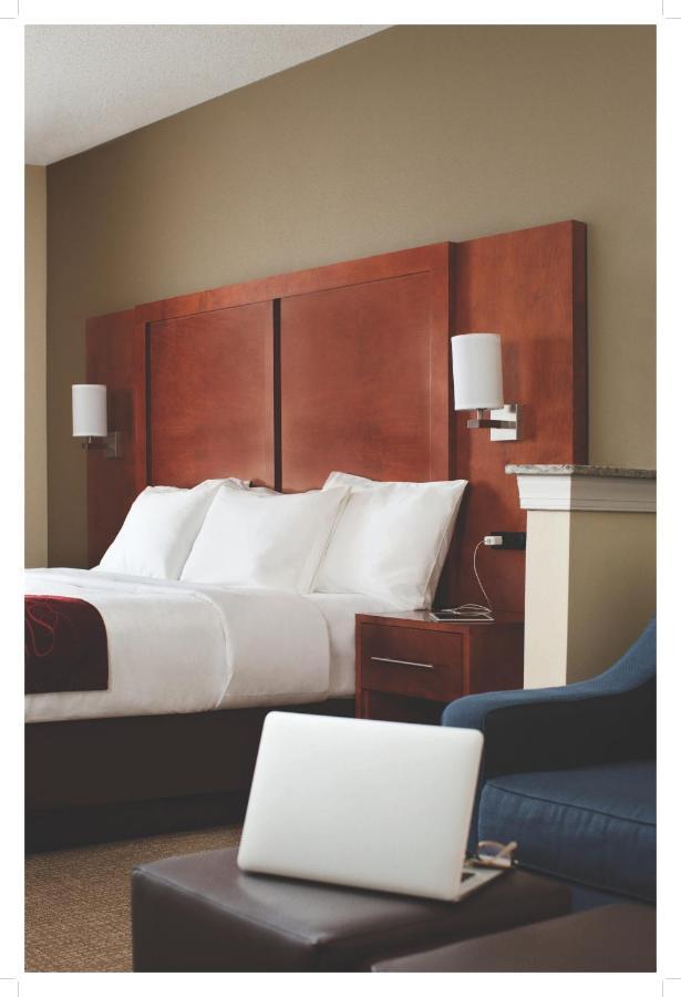 Comfort Inn & Suites Greenville I-70 Luaran gambar