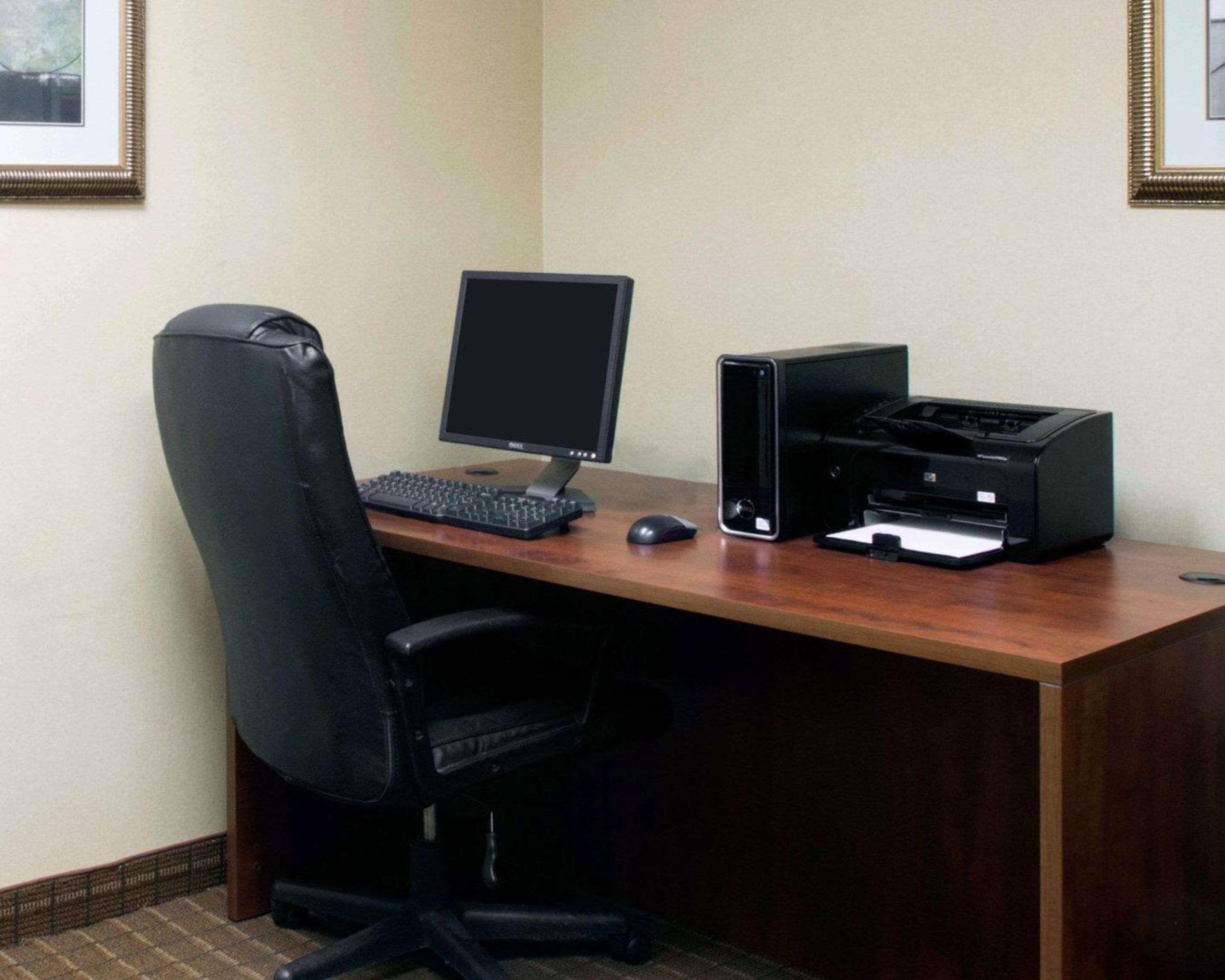 Comfort Inn & Suites Greenville I-70 Luaran gambar