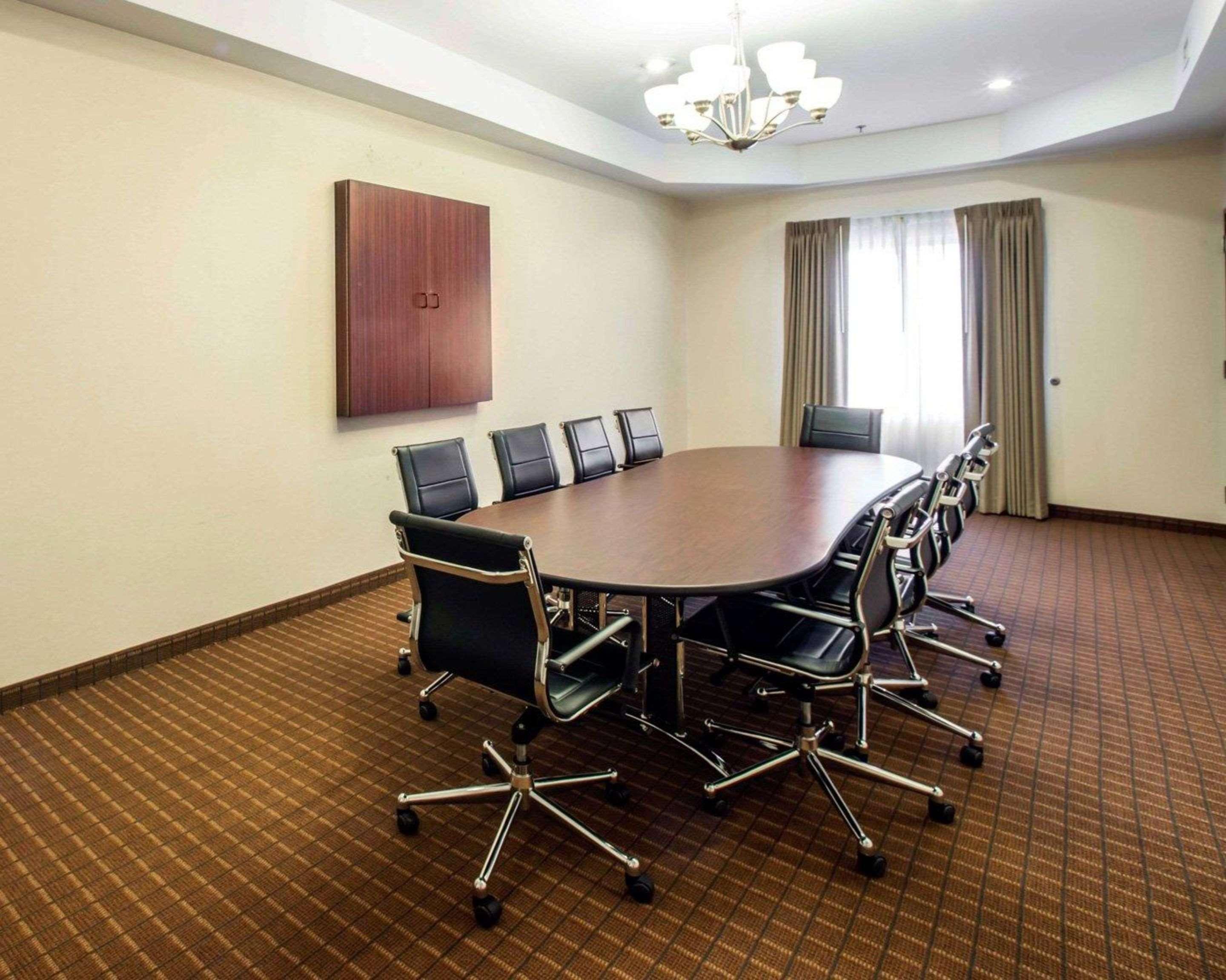 Comfort Inn & Suites Greenville I-70 Luaran gambar