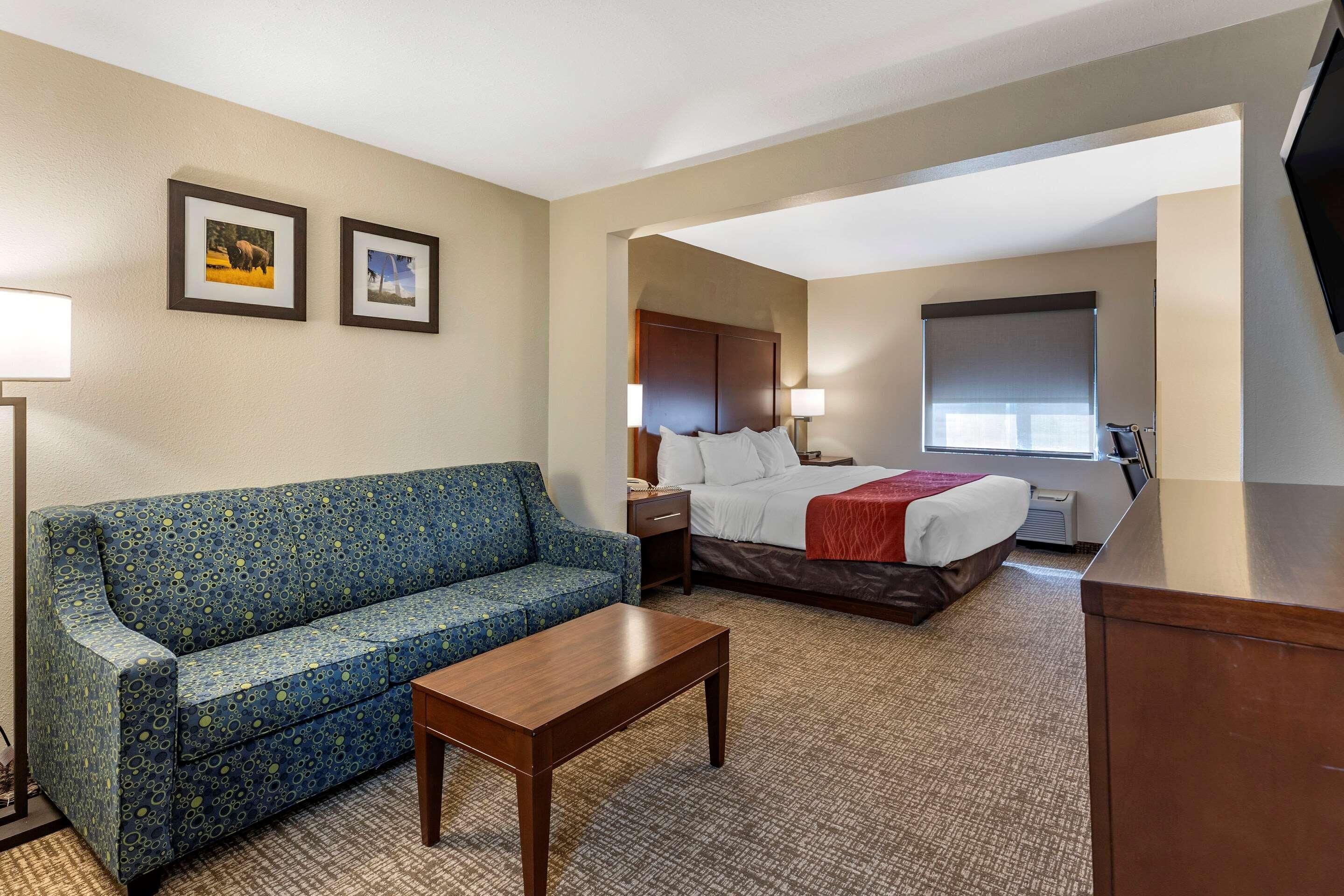 Comfort Inn & Suites Greenville I-70 Luaran gambar