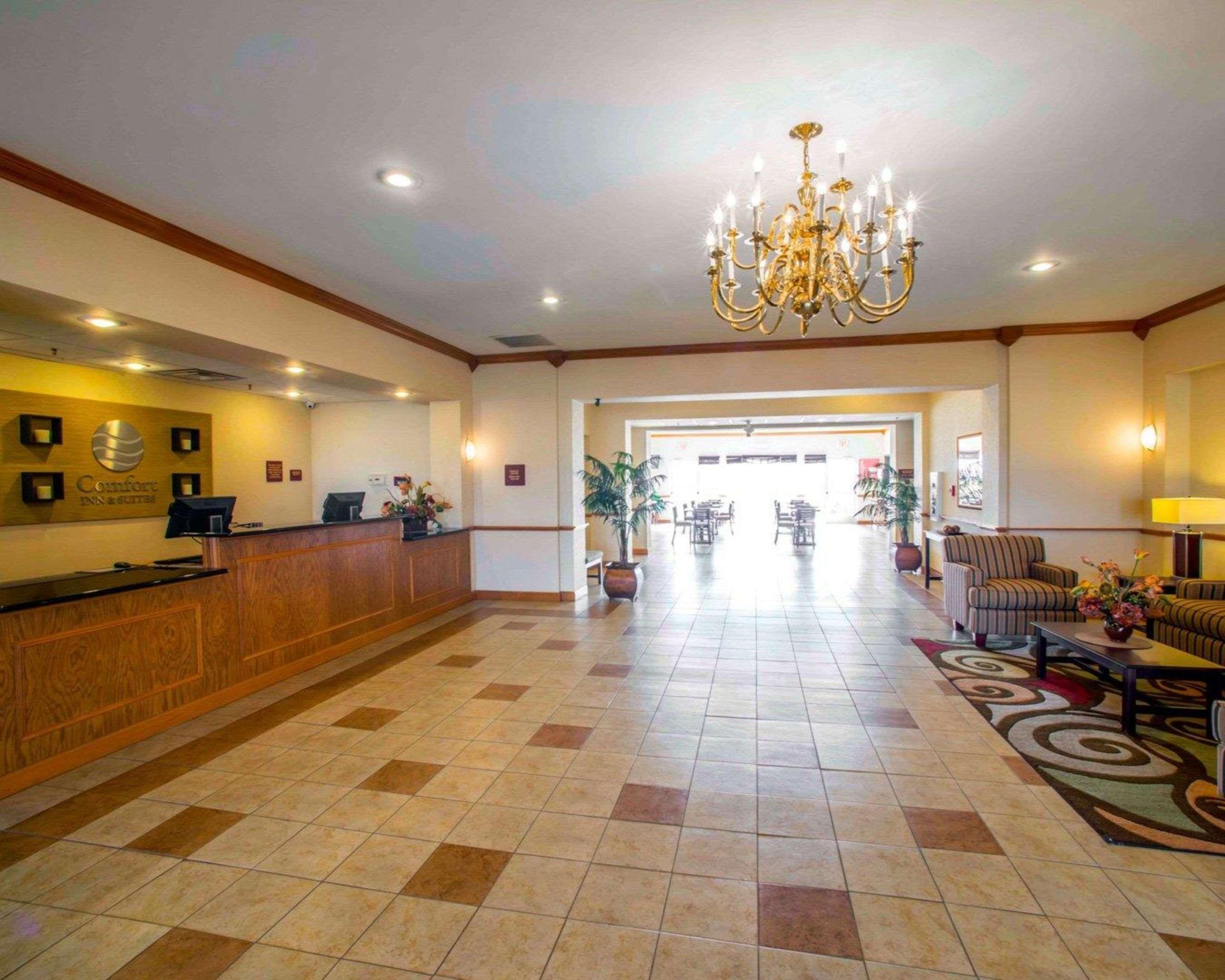 Comfort Inn & Suites Greenville I-70 Luaran gambar