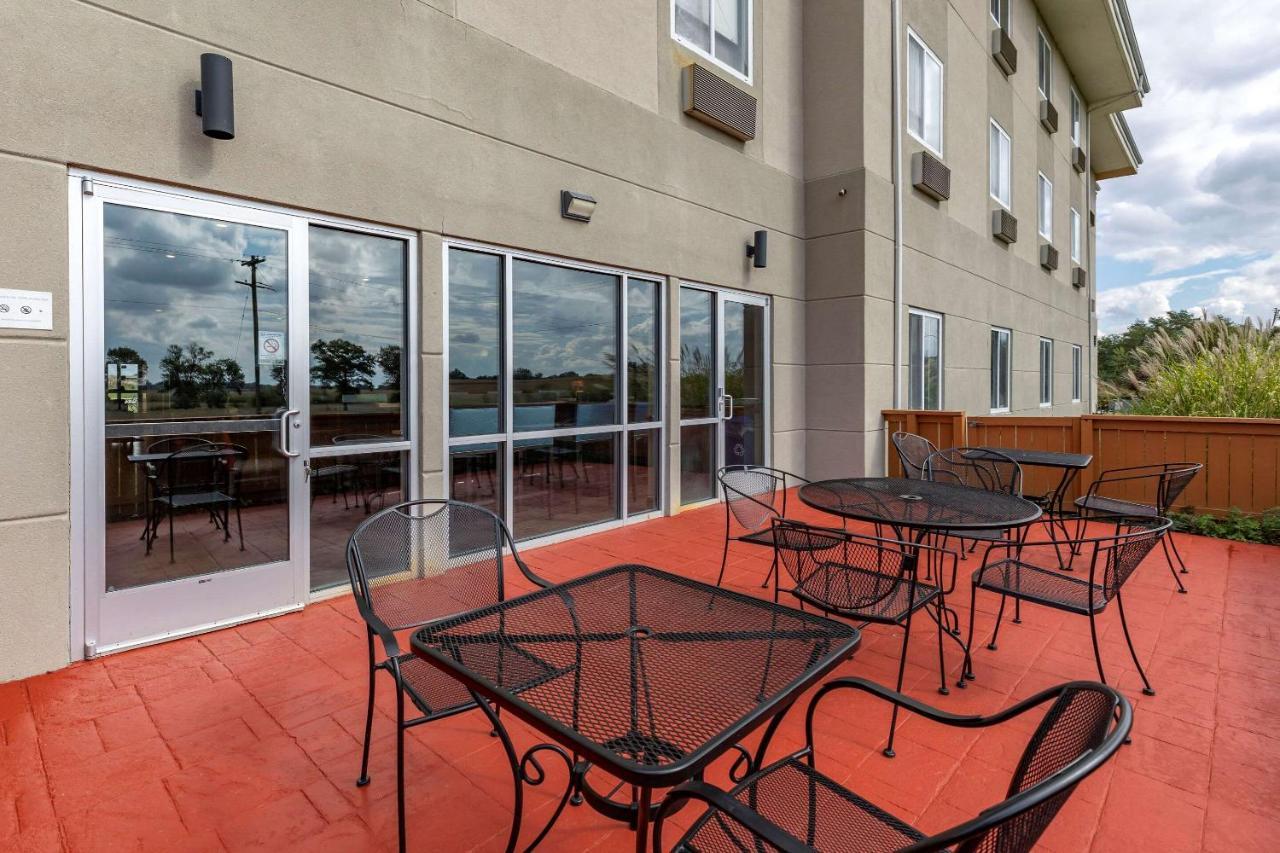 Comfort Inn & Suites Greenville I-70 Luaran gambar